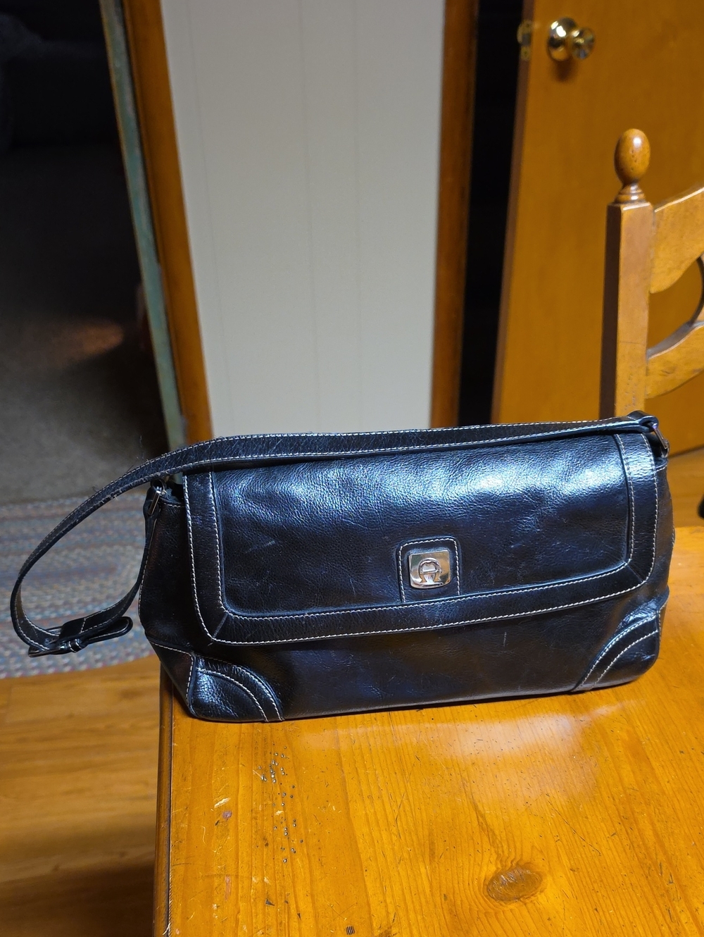 Etienne Aigner Black Leather Shoulder Bag with Silver Turn-Lock